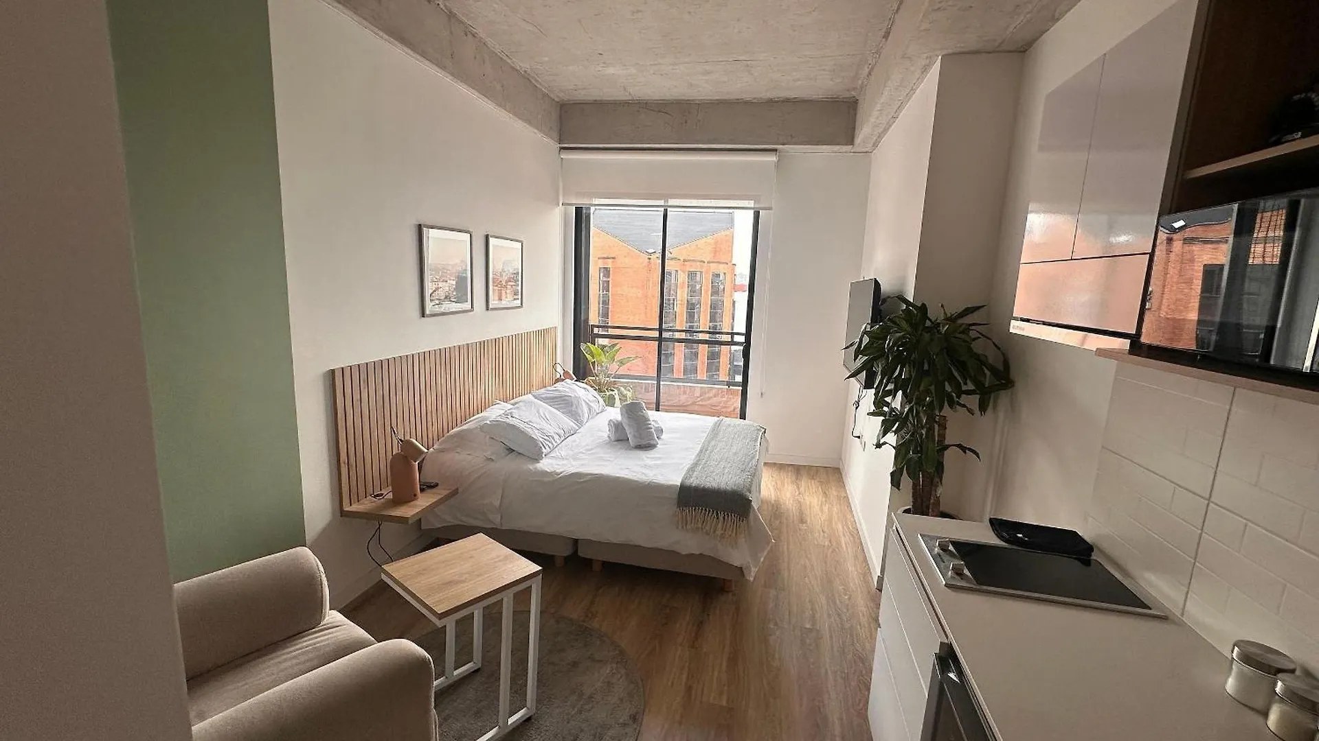 U-Go Next Living Chapinero - Terraza & Co-Working Apartment Bogota