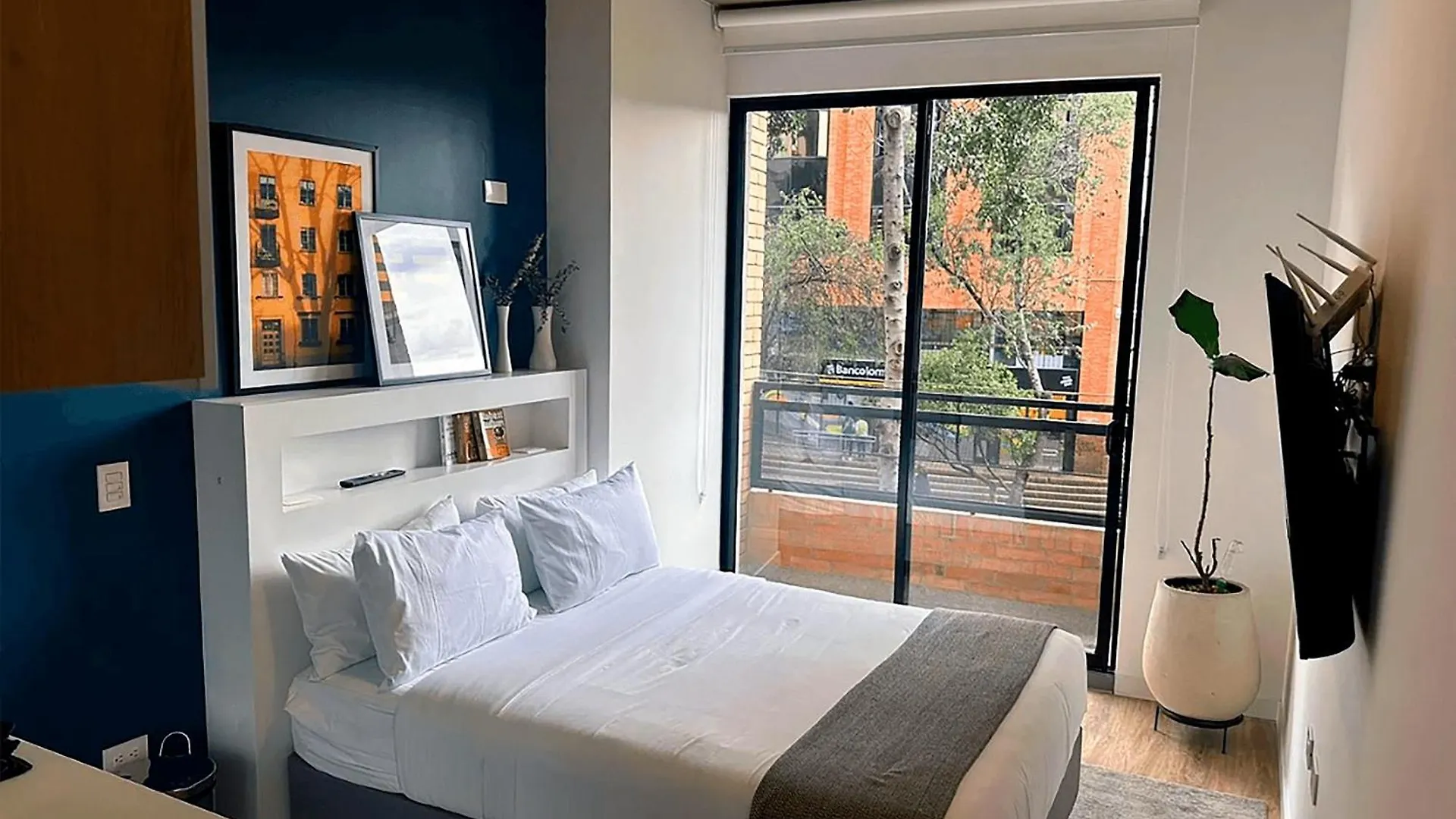 U-Go Next Living Chapinero - Terraza & Co-Working Apartment Bogota